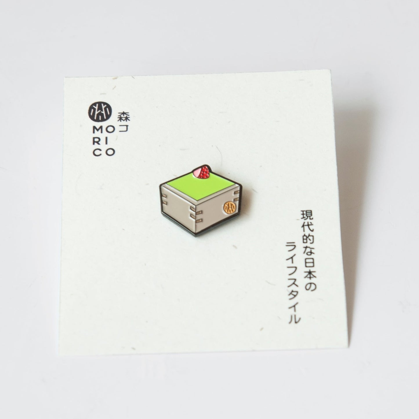 Pin cài áo