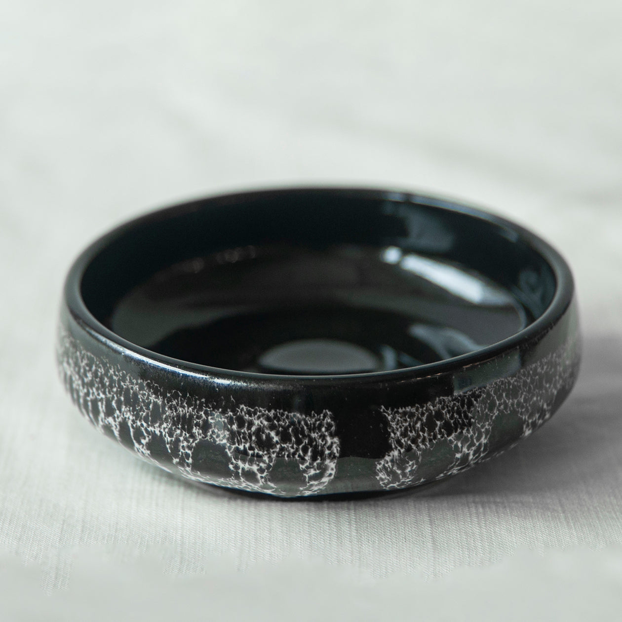 Chén gốm sứ đen (coming soon)