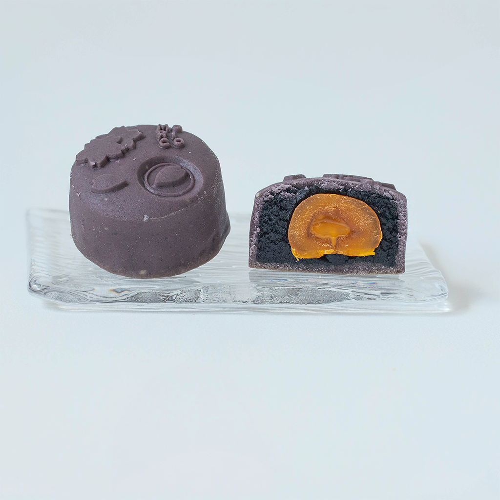 Black Sesame Salted Egg 85gr