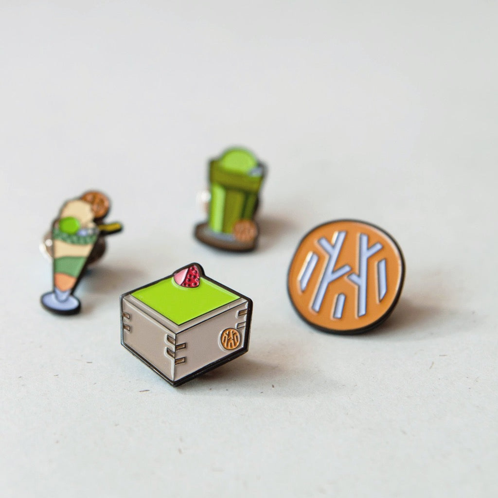 Morico 5 Pins Collection