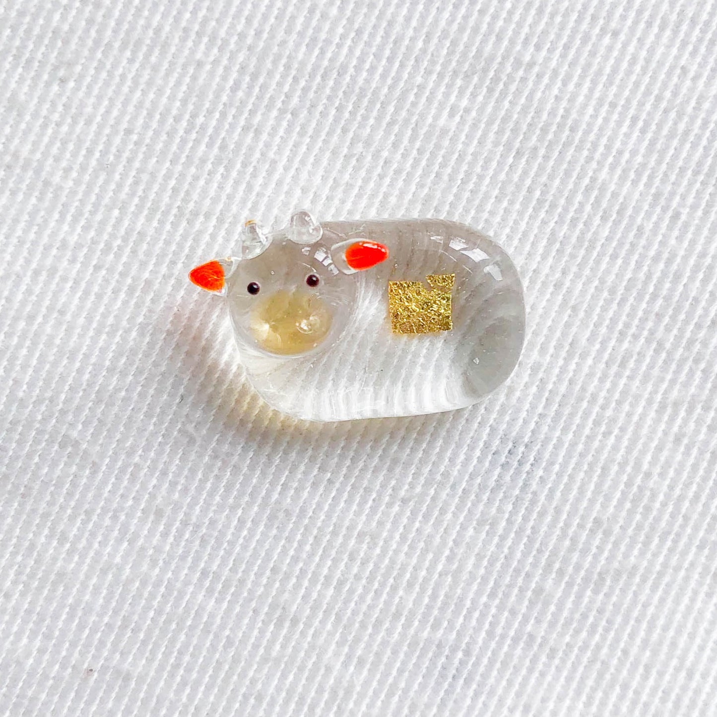 Ushi Omamori (金の丑 Tân Sửu)