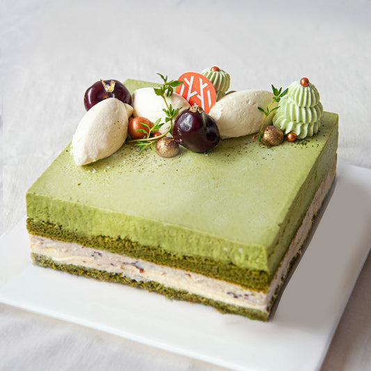 Matcha Red Bean Mousse (15cm)