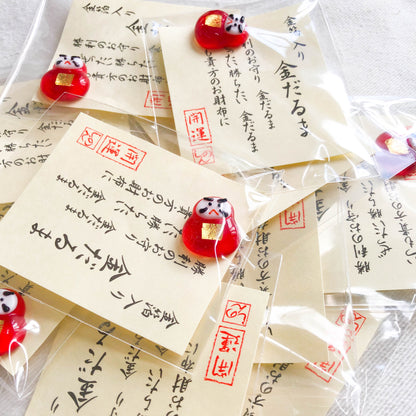 Daruma Omamori (Daruma Doll) 金だるま